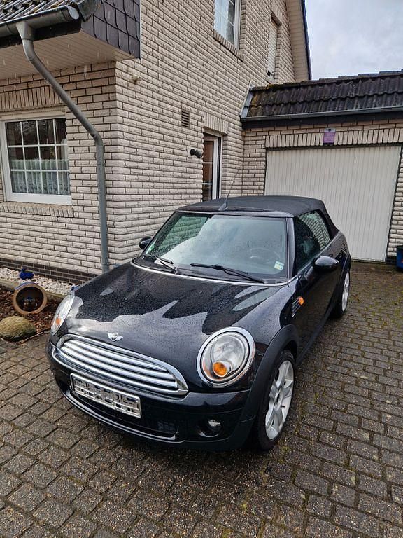 Gebraucht Mini Cooper Cabriolet 122 PS (89 kW) 2010 Schwarz Cabrio