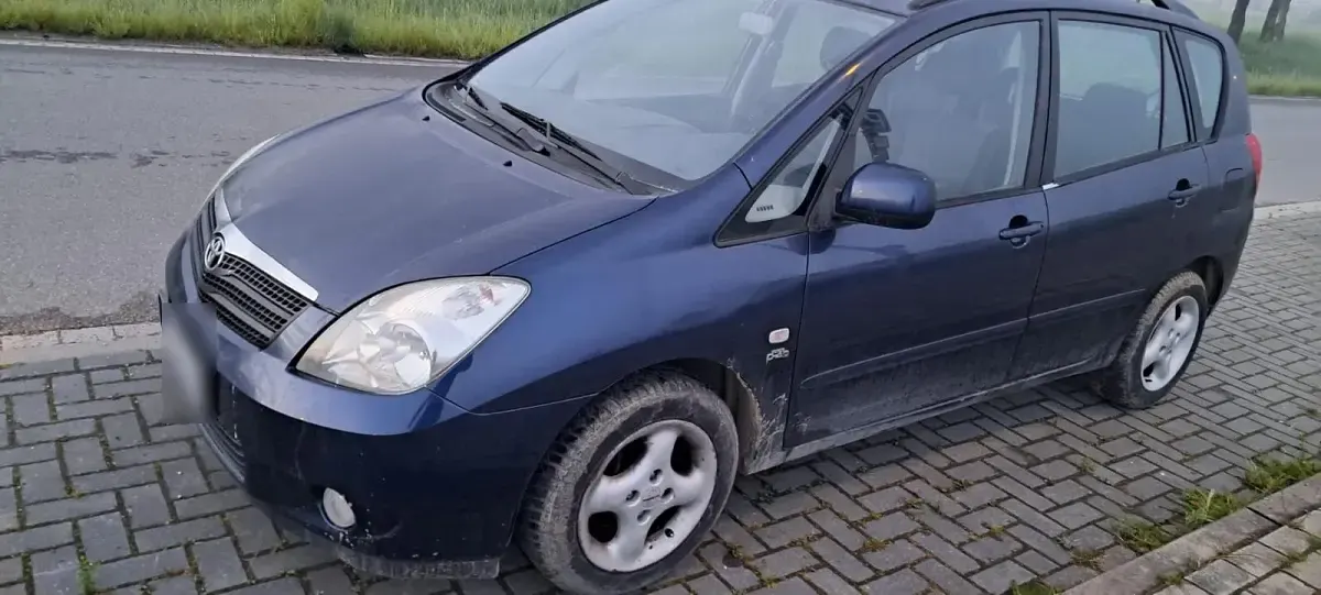 Używany Toyota Corolla 2002 Niebieski Kombi
