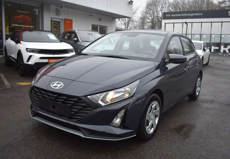 Lumen grey Neu 2025 Hyundai i20 Limousine | 17.490 € (Guter Preis) - Bild 1/4