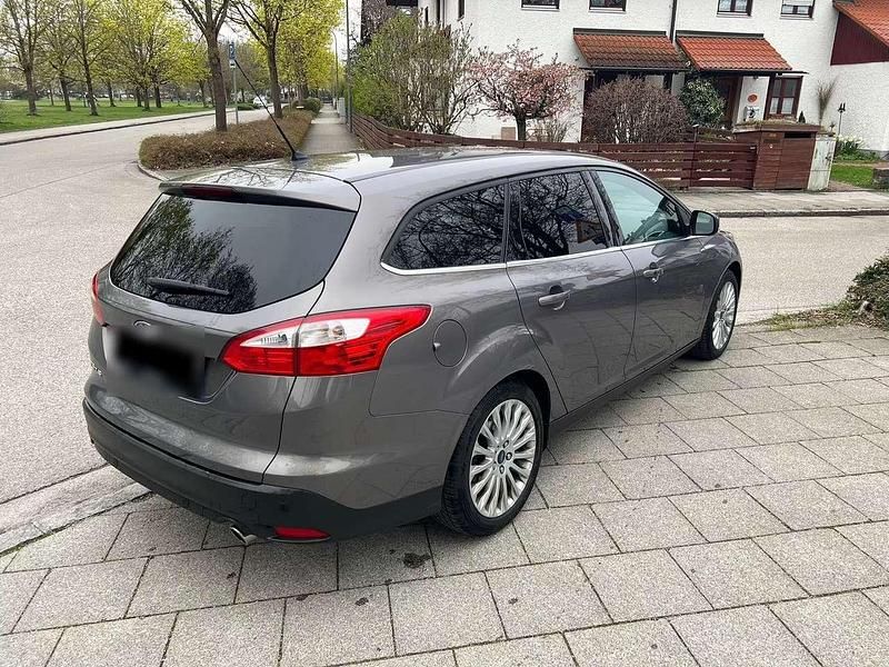Używany Ford Focus Titanium 182 KM (133 kW) 2011 Kombi