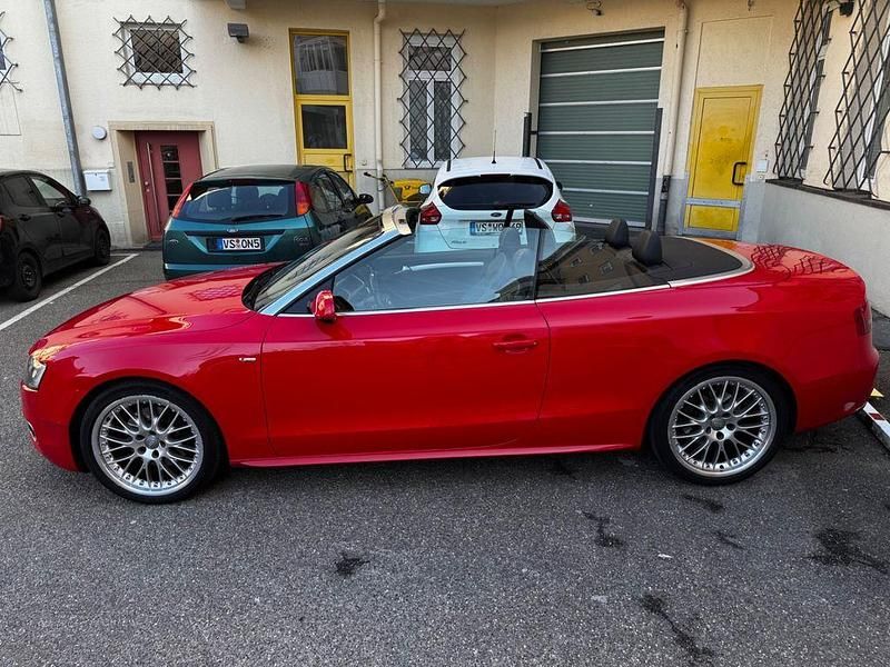 Rot Gebraucht 2009 Audi A5 Cabriolet Design Cabrio | 12.800 € (Etwas zu teuer) - Bild 1/4