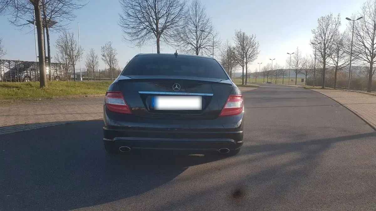 Gebraucht Mercedes C280 Avantgarde 231 PS (169 kW) 2008 Schwarz Limousine