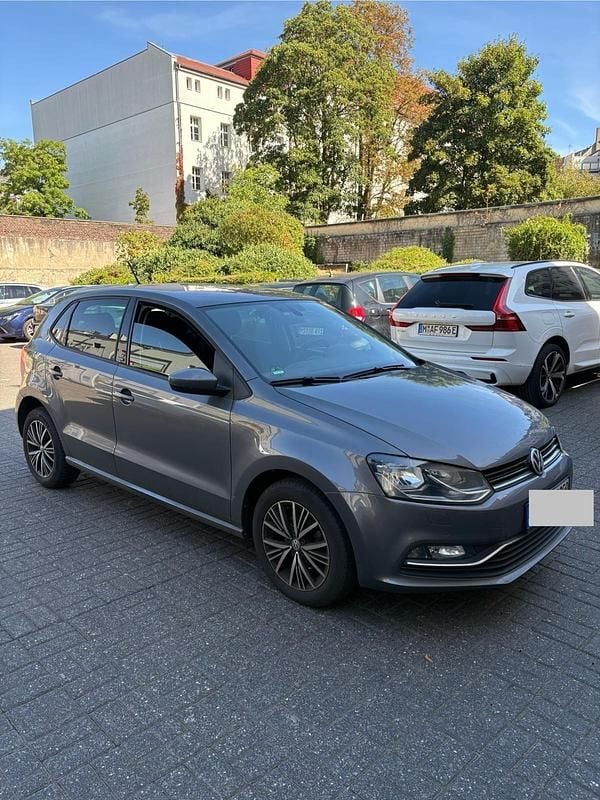 Grau Gebraucht 2017 VW Polo Allstar Kleinwagen | 7.700 € (Guter Preis) - Bild 1/4