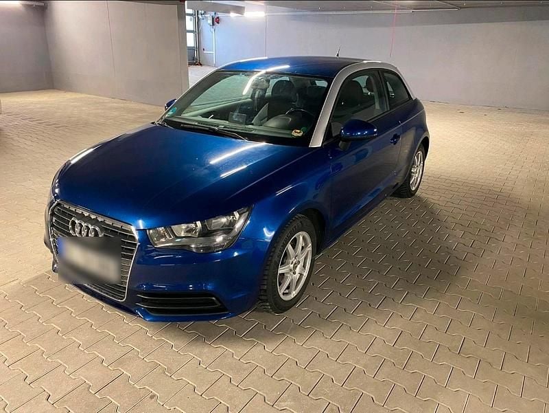 Gebraucht Audi A1 86 PS (63 kW) 2011 Blau Kleinwagen