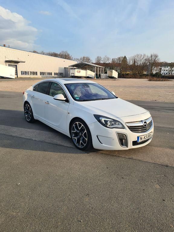 Gebraucht Opel Insignia OPC 325 PS (239 kW) 2015 Weiß Limousine