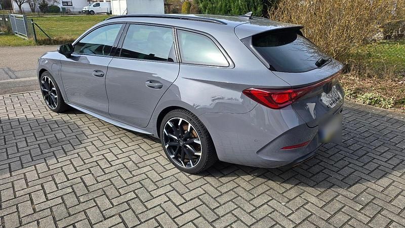 Gebraucht Cupra Leon VZ 245 PS (180 kW) 2023 Grau Kombi