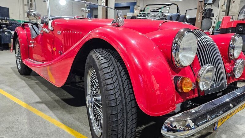 Gebraucht Morgan 4/4 120 PS (88 kW) 1997 Rot Cabrio