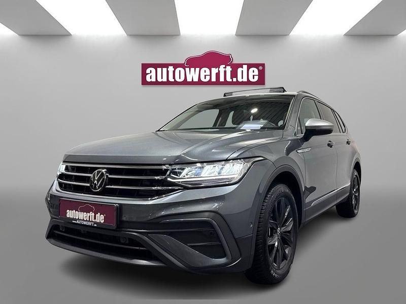 Grau Gebraucht 2024 VW Tiguan Allspace Move SUV | 41.490 € (Guter Preis) - Bild 1/4