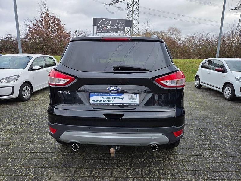 Gebraucht Ford Kuga SYNC Edition 182 PS (133 kW) 2015 Schwarz SUV