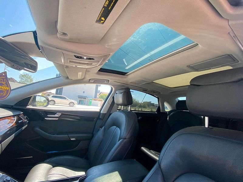 Second-hand Audi A8L 333 CP (244 kW) 2014 Negru Berlinǎ