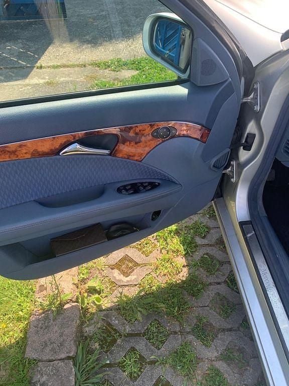 Gebraucht Mercedes E350 Elegance 272 PS (200 kW) 2006 Silber Limousine