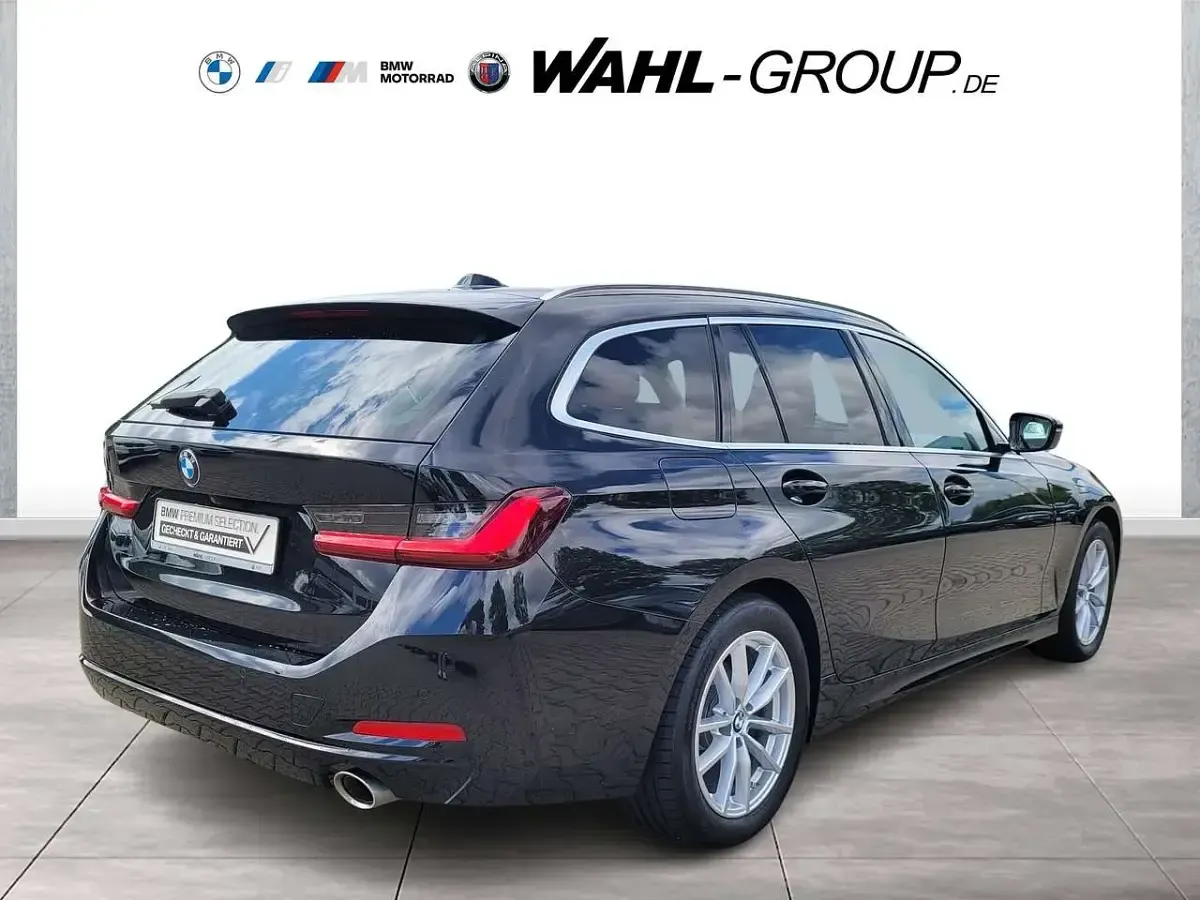 Gebraucht BMW 318 Shadowline 156 PS (114 kW) 2024 Schwarz Kombi