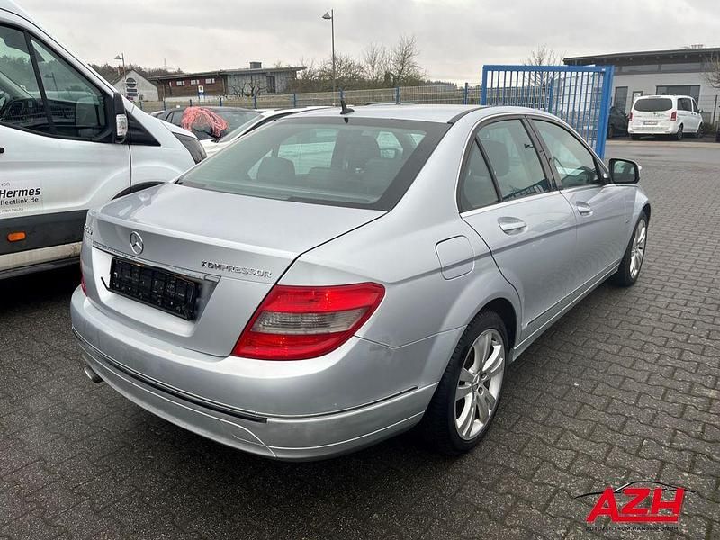 Gebraucht Mercedes C200 184 PS (135 kW) 2007 Iridiumsilber  metalliclack Limousine