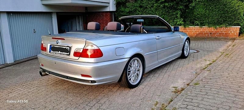 Silber Gebraucht 2000 BMW 330 Cabriolet Cabrio | 5.999 € - Bild 1/4