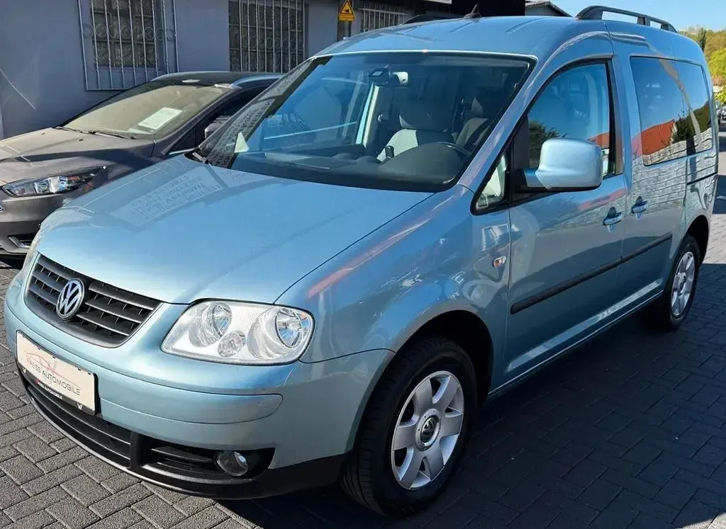 Usata VW Caddy Style 105 CV (77 kW) 2009 Blu Monovolume