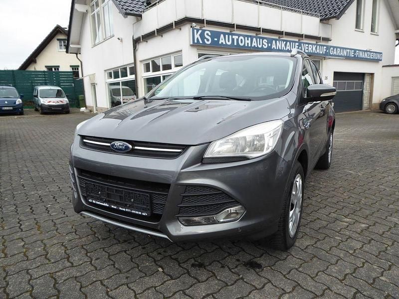 Gebraucht Ford Kuga Trend 140 PS (102 kW) 2013 Grau SUV