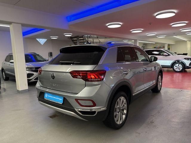 Gebraucht VW T-Roc Style 150 PS (110 kW) 2025 Silber SUV