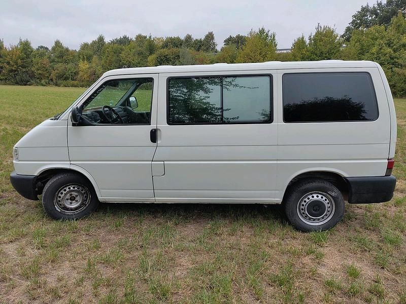 Weiß Gebraucht 2002 VW T4 Van | 7.900 € - Bild 1/4