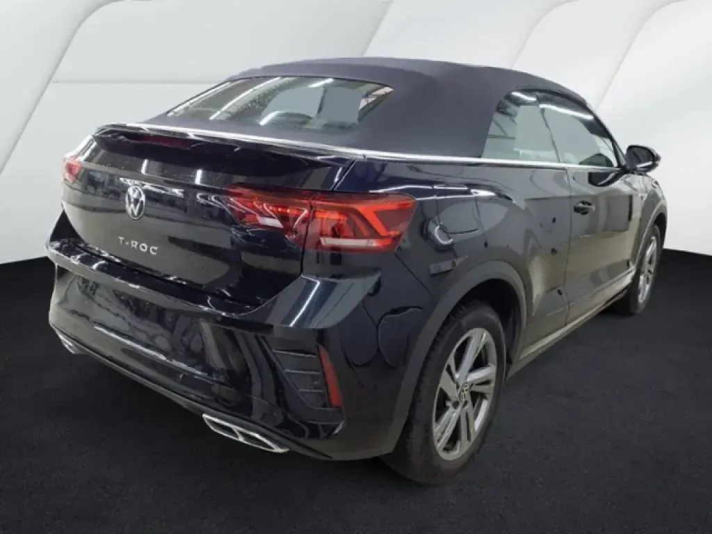 Gebraucht VW T-Roc Cabriolet R-line 150 PS (110 kW) 2025 Deep black perleffekt schwarz Cabrio