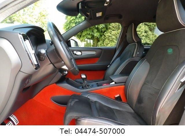 Gebraucht Volvo XC40 R-Design 156 PS (114 kW) 2018 Weiß SUV