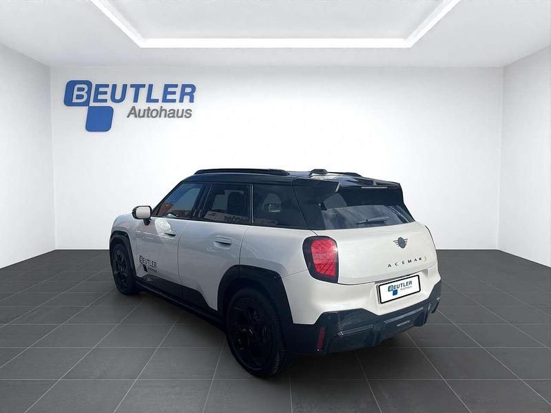 Second-hand Mini Aceman 160 kW (218 CP) 2025 Alb SUV