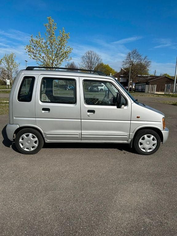 Gebraucht Suzuki Wagon R+ GL 65 PS (47 kW) 1999 Silber Kombi