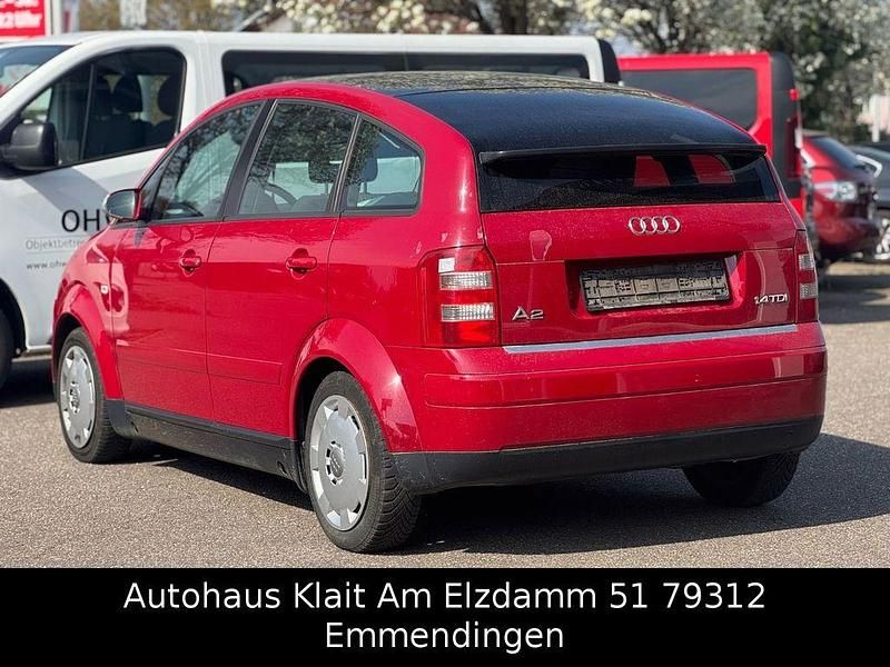 Gebraucht Audi A2 75 PS (55 kW) 2001 Rot Kleinwagen
