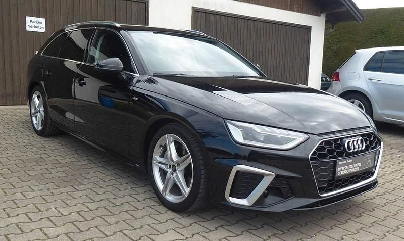 Second-hand Audi A4 S-Line 204 CP (150 kW) 2023 Negru Break