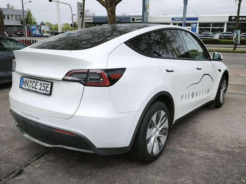 Usado Tesla Model Y Long Range AWD 378 kW (514 CV) 2023 Blanco SUV