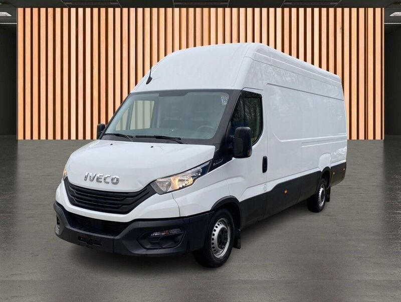 Gebraucht Iveco Daily 175 PS (128 kW) 2024 White ic 194 Van / Kleinbus