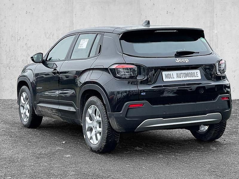 Gebraucht Jeep Avenger EV Altitude 114 kW (156 PS) 2024 Schwarz SUV