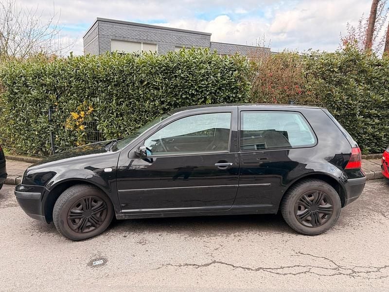 Gebraucht VW Golf 116 PS (85 kW) 2001 Schwarz Coupé