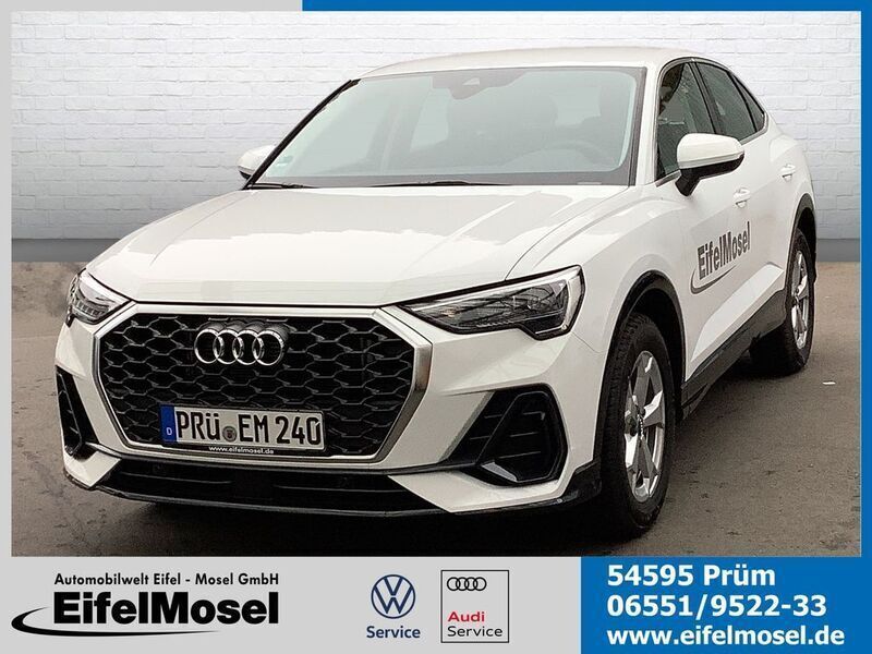 Weiß Gebraucht 2024 Audi Q3 Sportback Sport SUV | 36.390 € (Guter Preis) - Bild 1/4