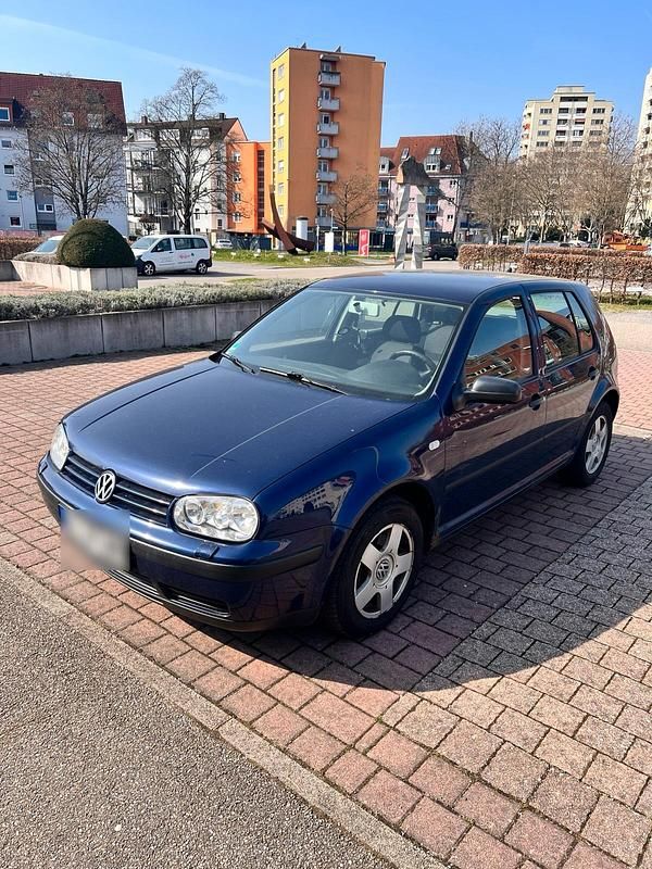 Gebraucht VW Golf IV 101 PS (74 kW) 2001 Grün Kleinwagen