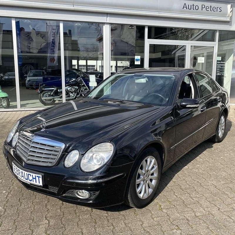 Gebraucht Mercedes E350 Elegance 272 PS (200 kW) 2007 Obsidianschwarz met. Limousine
