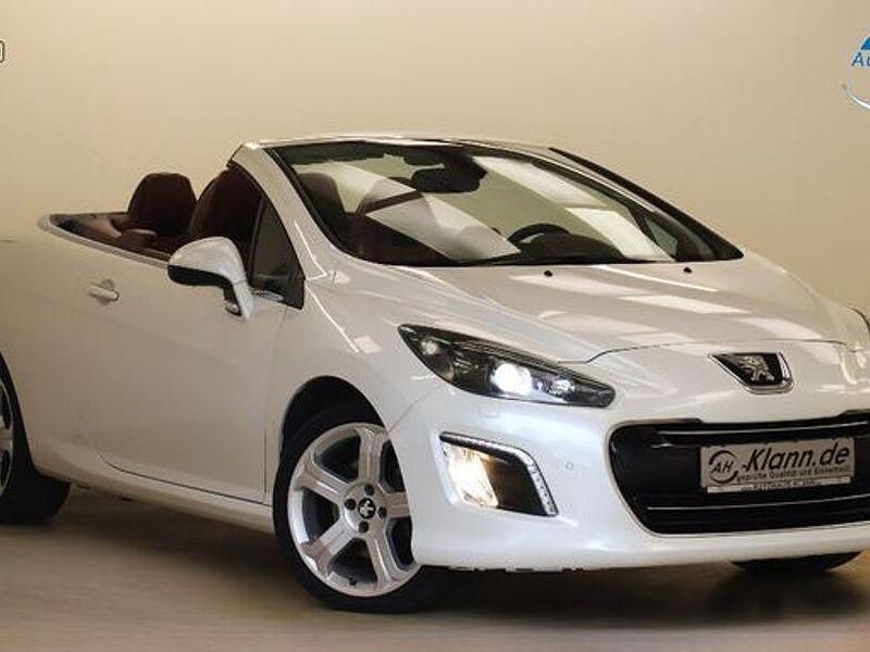 Weiss Gebraucht 2011 Peugeot 308 Allure Cabrio | 14.999 € - Bild 1/4