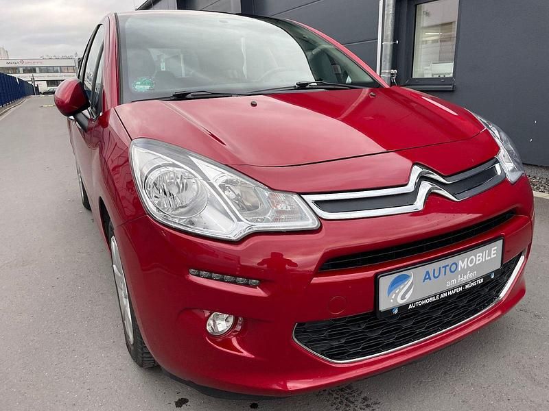 Rot Gebraucht 2015 Citroën C3 SELECTION Kleinwagen | 4.490 € (Fairer Preis) - Bild 1/4