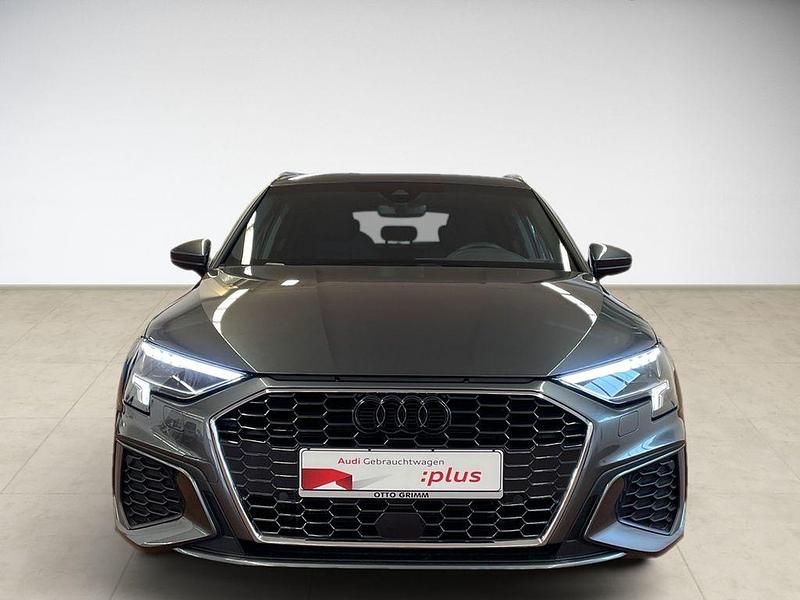 Gebraucht Audi A3 S-Line 150 PS (110 kW) 2023 Grau Limousine