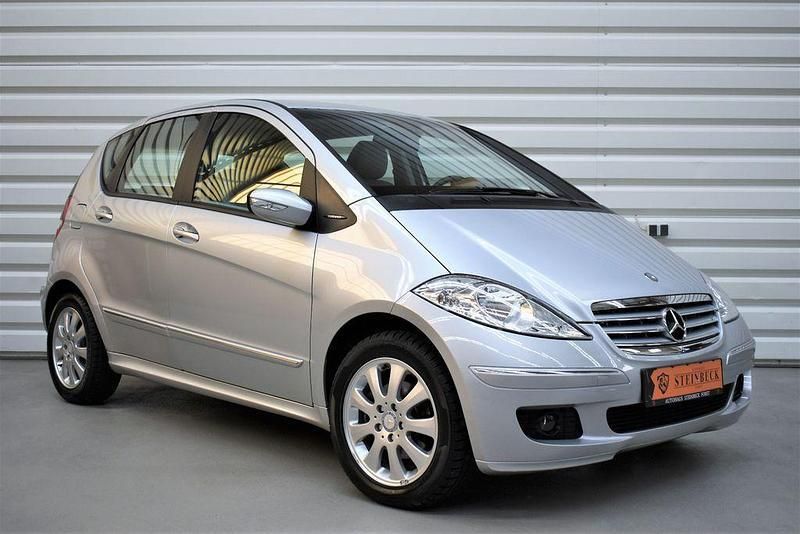 Silber Gebraucht 2007 Mercedes A200 Elegance Limousine | 10.990 € - Bild 1/4