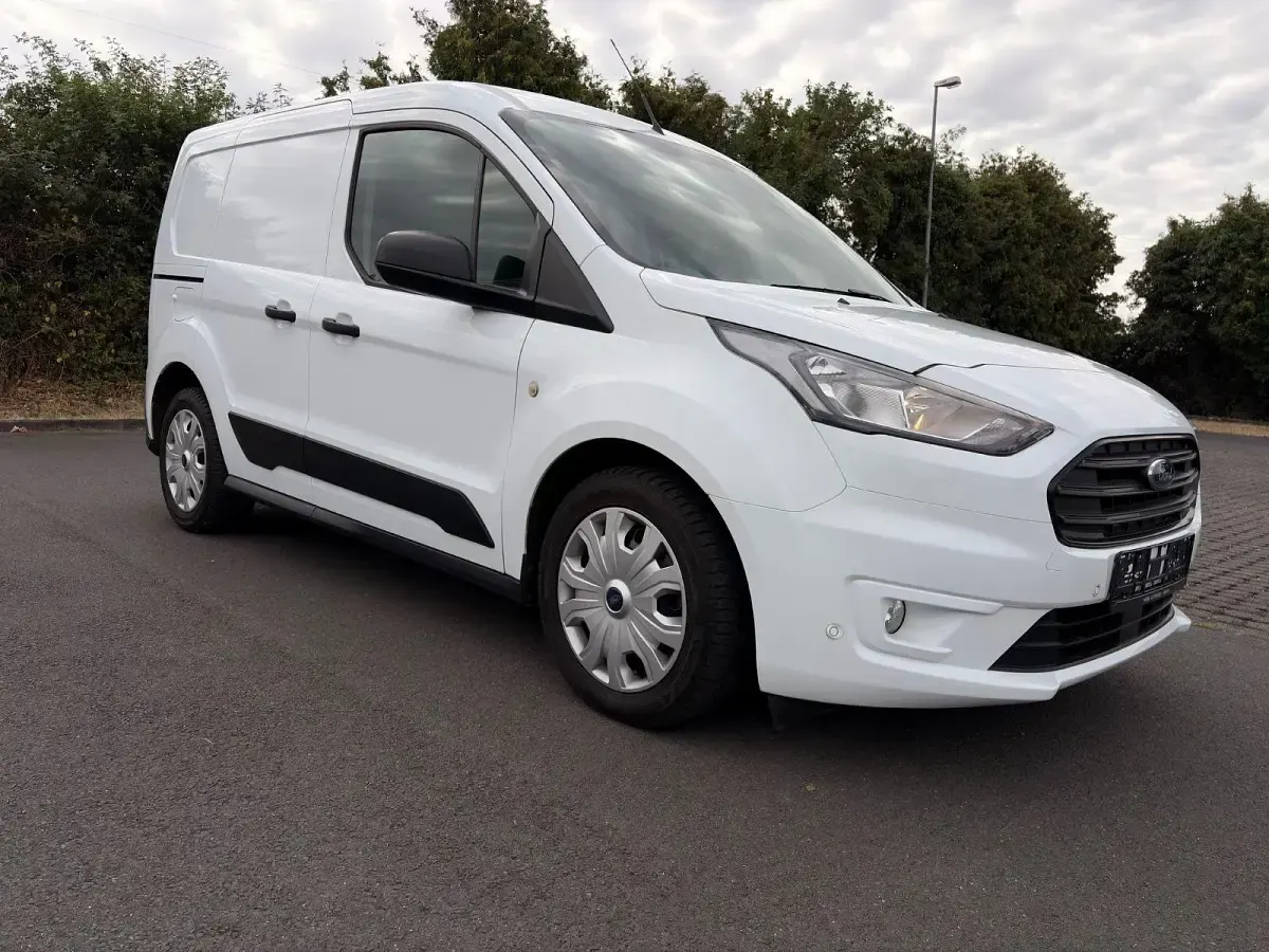 Gebraucht Ford Transit Connect Trend 101 PS (74 kW) 2020 Weiß Van / Kleinbus
