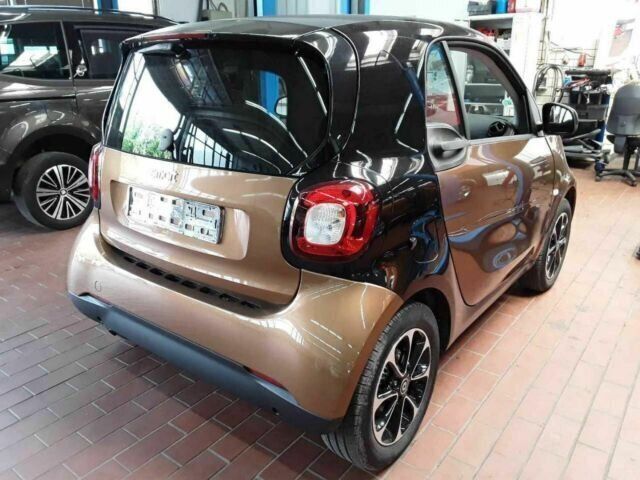 Gebraucht Smart ForTwo Coupé 90 PS (66 kW) 2015 Andere farbe Coupé