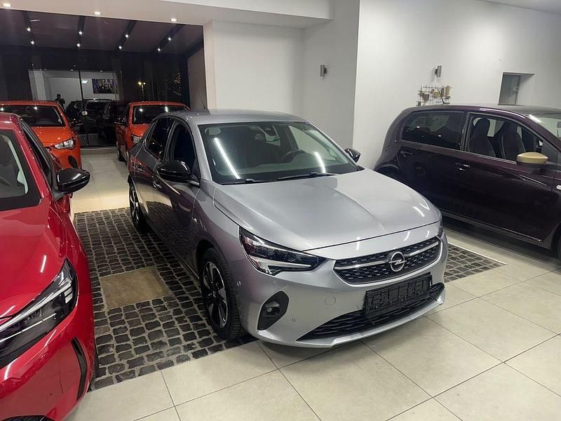 Gebraucht Opel Corsa-e Elegance 100 kW (136 PS) 2021 Silber Kleinwagen