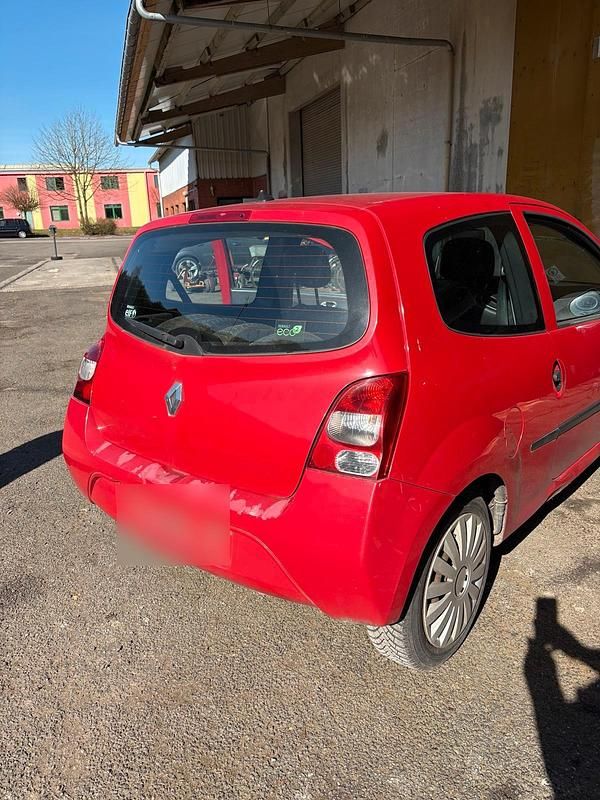 Second-hand Renault Twingo 75 CP (55 kW) 2010 Roșu Hatchback