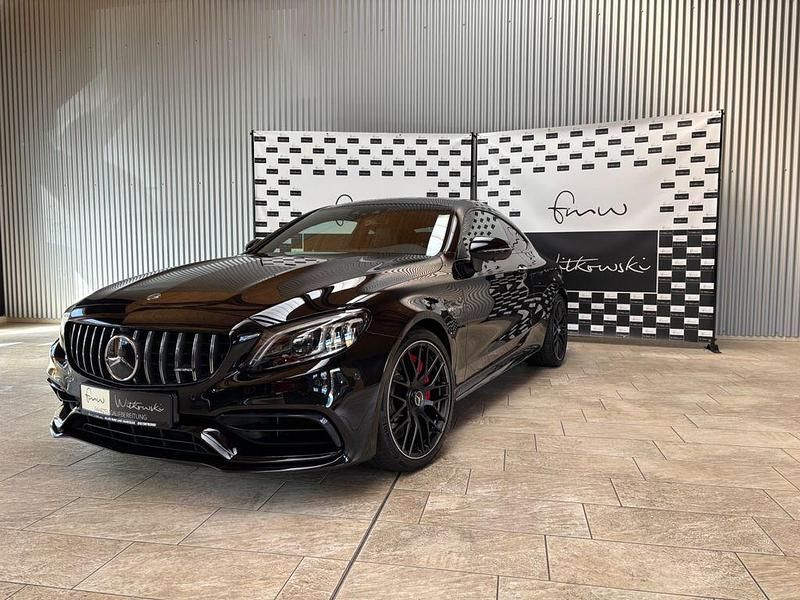 Schwarz Gebraucht 2019 Mercedes C63S AMG AMG Coupé | 67.399 € (Fairer Preis) - Bild 1/4