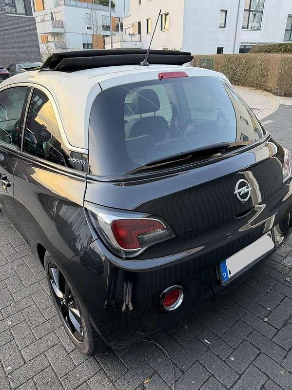 Gebraucht Opel Adam Open Air 116 PS (85 kW) 2015 Schwarz Kleinwagen