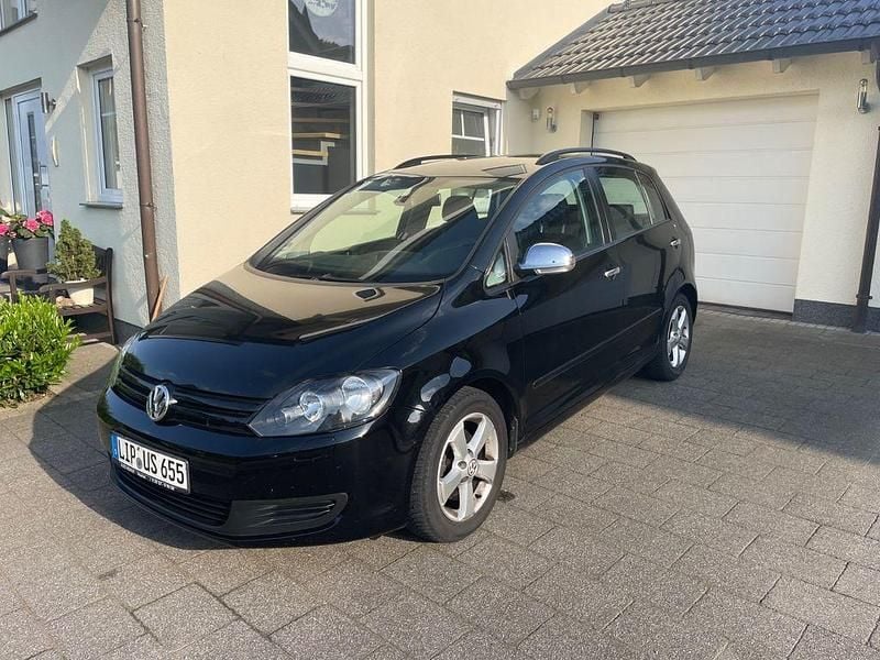 Schwarz Gebraucht 2011 VW Golf Plus Trendline Van / Kleinbus | 4.000 € (Superpreis) - Bild 1/4