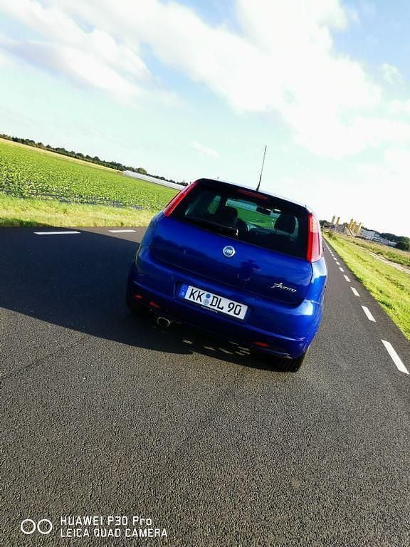 Gebraucht Fiat Grande Punto Sport 95 PS (69 kW) 2007 Blau Kleinwagen