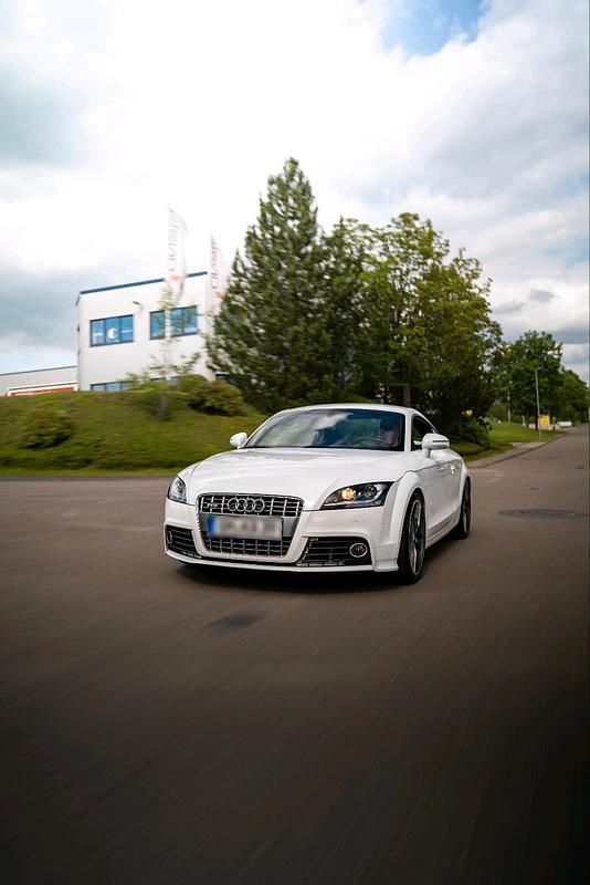 Second-hand Audi TT 272 CP (200 kW) 2007 Alb Coupe