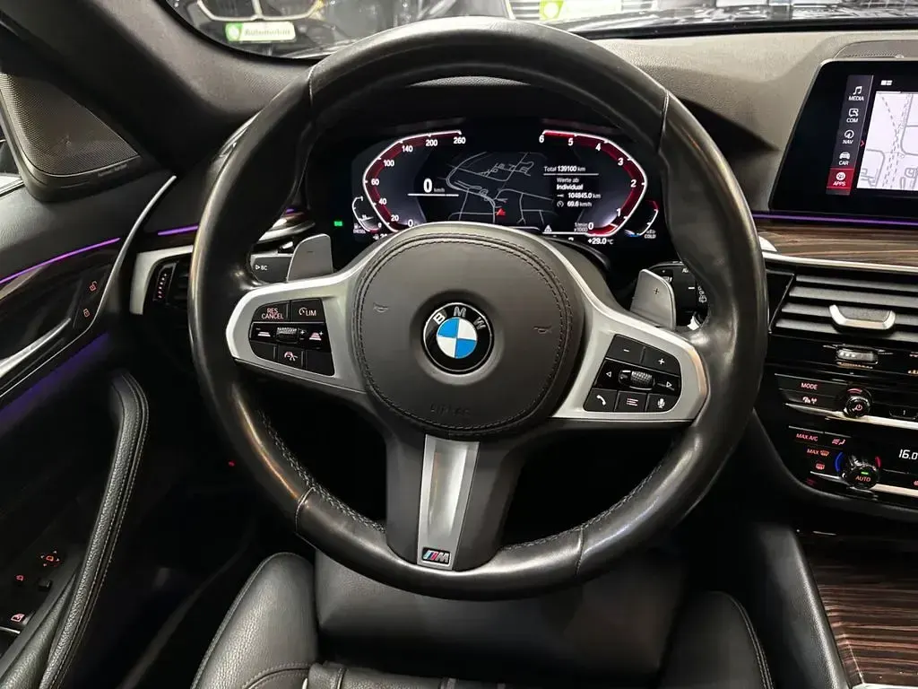 Gebraucht BMW 540 Sport Line 320 PS (235 kW) 2020 Blau Kombi