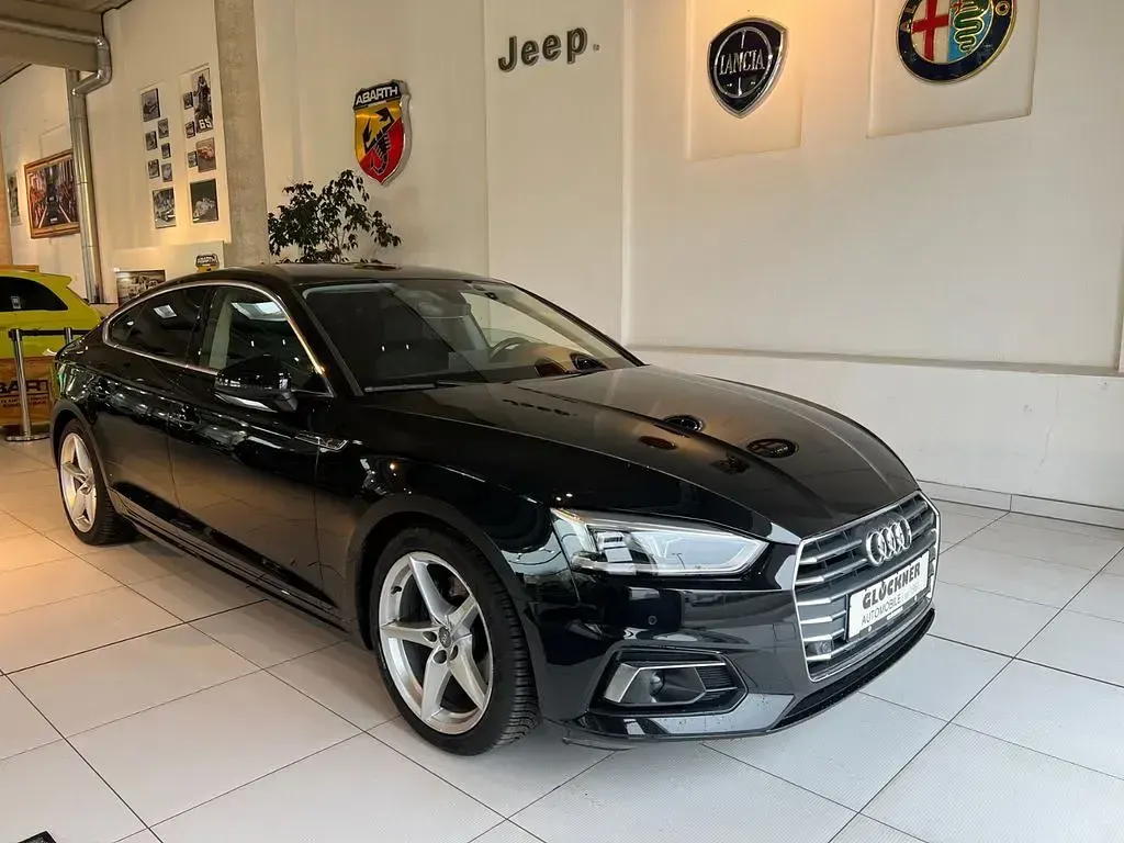 Gebraucht Audi A5 Sportback Sport 190 PS (139 kW) 2020 Schwarz Kleinwagen